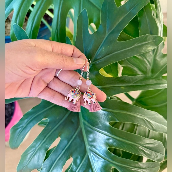 Amethyst ~ Elephant earrings - Picture 2 of 3